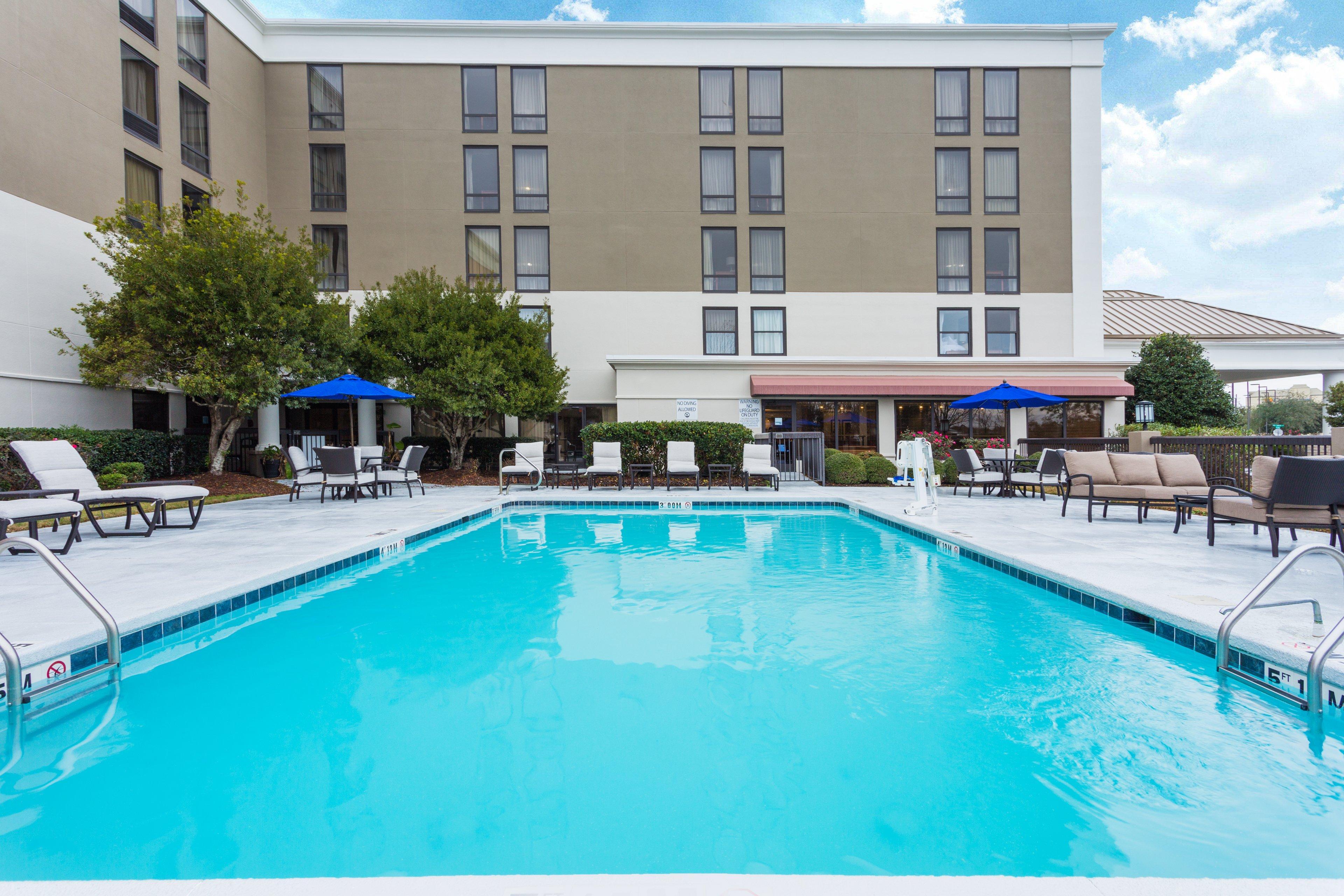Holiday Inn Express & Suites Wilmington-University Center By Ihg Exteriör bild
