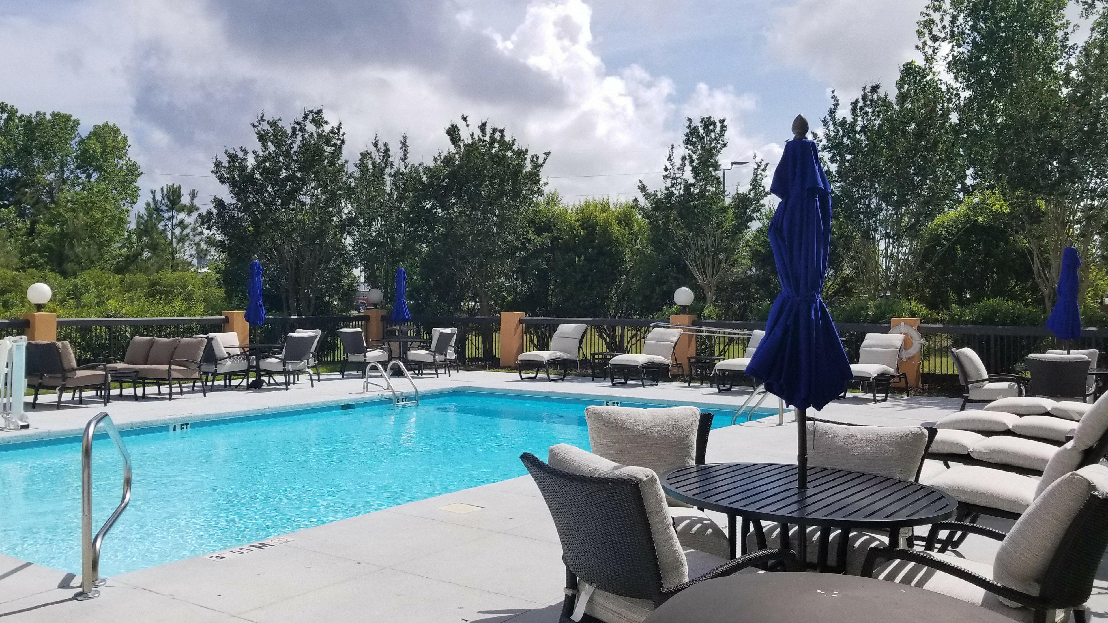 Holiday Inn Express & Suites Wilmington-University Center By Ihg Exteriör bild